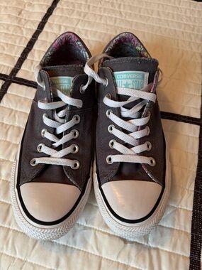 Converse Low Top Sneakers - Charcoal Gray/NEW WITHOUT BOX